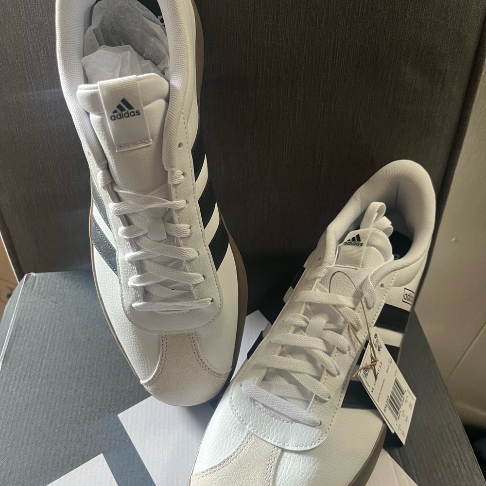adidas White Sneakers with Black Stripes and Gum Sole